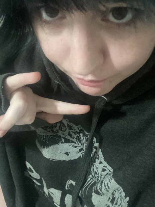 AlicePwincessB's tweet photo. Available to hangout smoke and get my ass eat 💦💨🍑🍆 #buyingcontent #313freaks #detroitfreakz #michiganfreaks #detroithookups #detroitlinkups #detroitmeetups
#DETROITFreaks #Detroit #detroitfreaks #chifreaks #freaks #inksterfreaks #DetriotFreaks #meets https://t.co/dUefJcZefa