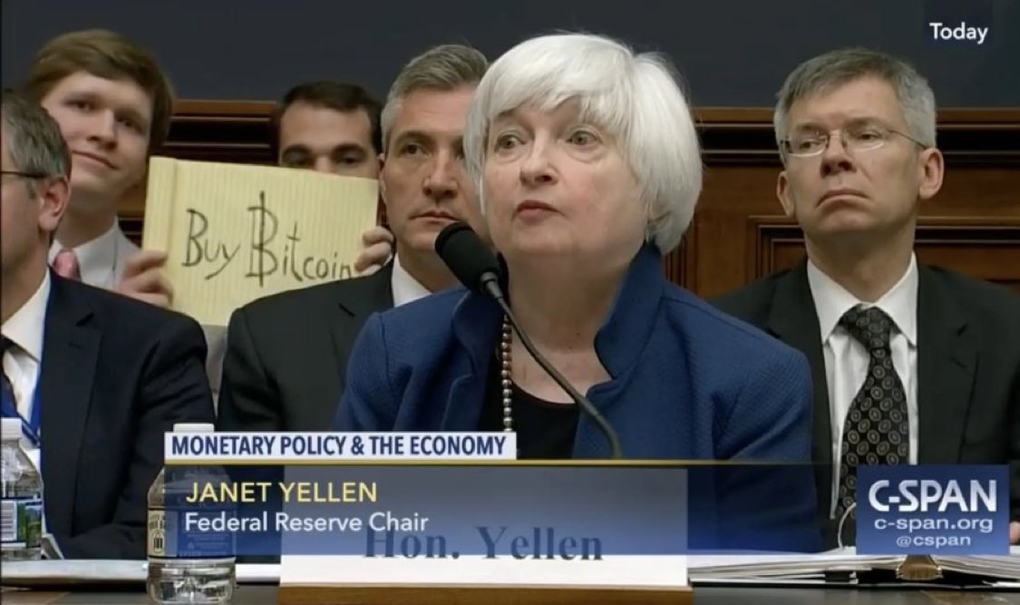 GeigerMarkets's tweet photo. *BESSENT: EXAMINING $5,000 CHECK PROPOSAL AT TREASURY

Righttt… would only cost about $1.2 Trillion. https://t.co/8UQXbOTGaL