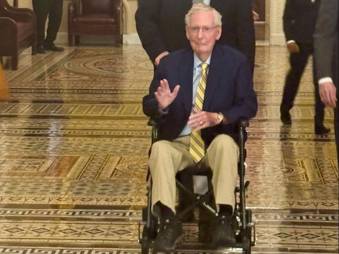 AzPetrich's tweet photo. I don't EVER, EVER want to hear about Joe Biden's age or his cognitive abilities. 

AND OH YEAH, TERM LIMITS! https://t.co/YKjoRD7smB