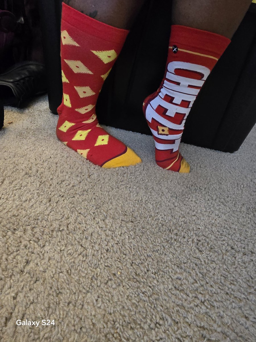 reecygyrl's tweet photo. "Cheez-It feet, don't mind if I do 👣🧀 Link in bio"#CheezIt #SnackSocks #FootFetishNation #FeetFinder #SoleCheck
@OnlyFansStarsPR https://t.co/lQaM347iY0