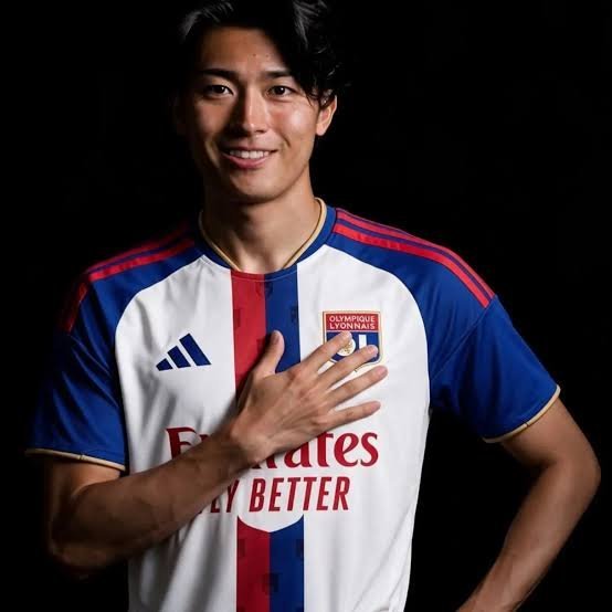 Nana1992R's tweet photo. @OL 6/6 A goal, 90 minutes and a 7.8 rating on his first start for Lyon.

Not flawless, but Nakamura looked confident, dangerous and increasingly integrated into Lyon’s attack.

“Lovely tonight.” 🇯🇵

#KeitoNakamura #中村敬斗 #OL #RSCA @OL https://t.co/hIaU30paoM