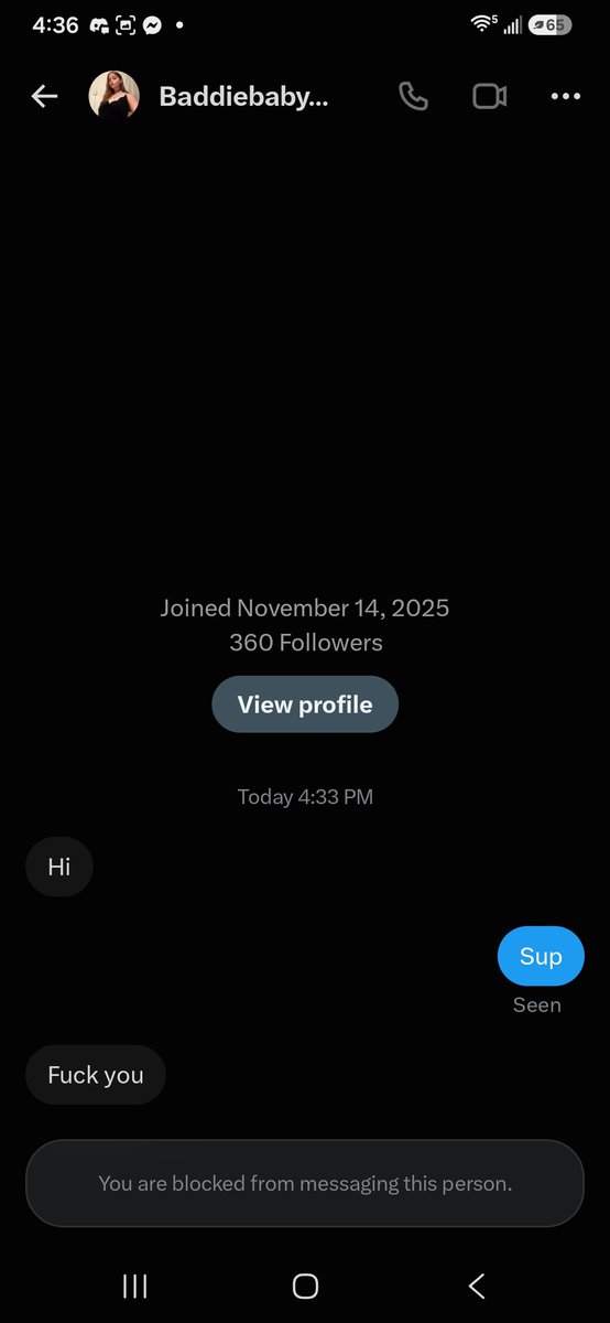 RCrimsoncross's tweet photo. So this right here is a bitch message me and hi and I said sup and she said fuck u and blocked me here her profile and the message https://t.co/Zjz1Kx4EpK