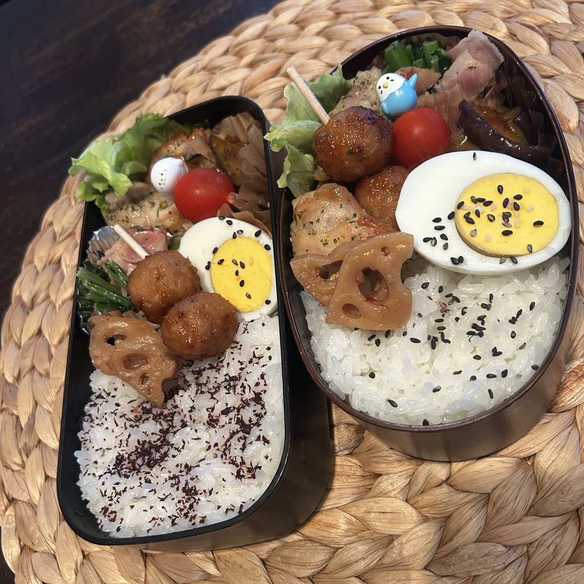 zikzin777's tweet photo. おはようございます🌈
旦那息子お弁当🍱
鶏肉バジル焼き🐔ナスの中華炒め🍆
つくね団子🍡小松菜ベーコン炒め🥬
きんぴられんこん🍅ゆで卵🐣
ちょっといい言葉🍀
今日は「完ぺき」を目指さず、「そこそこ」でOK🙆‍♂️
自分に優しく、ぼちぼちいきましょう！
#料理好きさんと繋がりたい 
#お弁当記録 https://t.co/G5CSPVhv5d