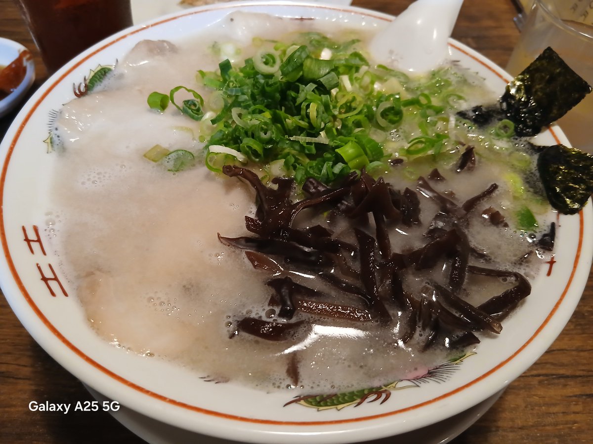 D5Jlo's tweet photo. 友達とご飯行ってきたよ～色んな話できて良かったわ～笑 https://t.co/tBzYWZQPlq