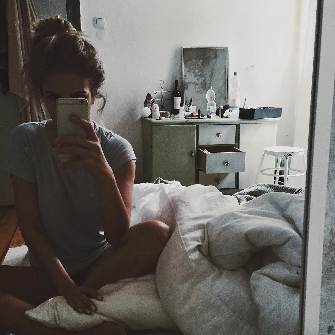 MichaelJoha32's tweet photo. I'm totally fine with her dressing how she wants to dress to go out, being out late and spending time with friends, but I'll never get over the feeling of jealousy that it can't be me instead even though I know its important. https://t.co/r9CacLQOgo