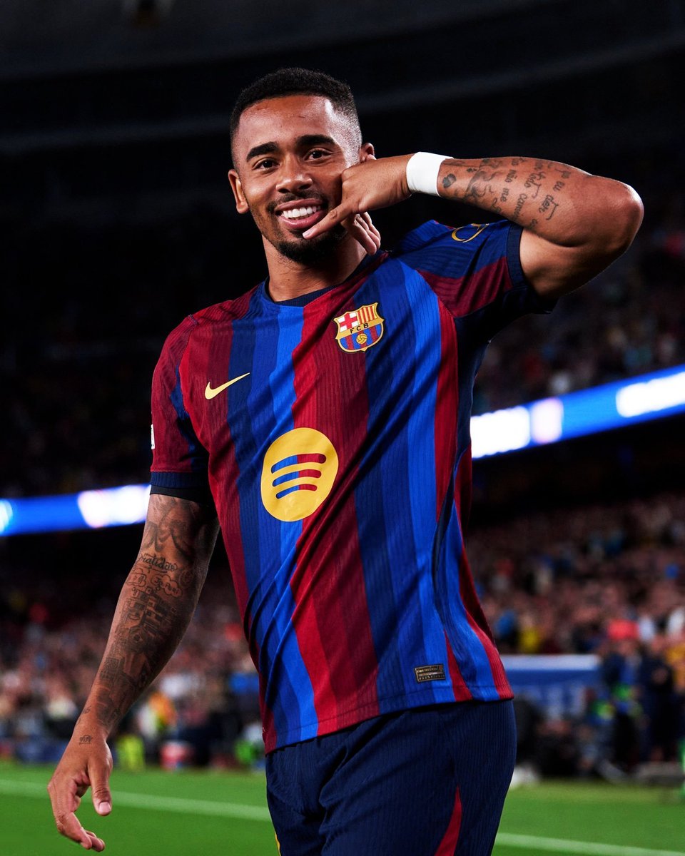 Ada_mamasita's tweet photo. Watching Gabriel Jesus play for Barcelona today has me wondering…

Did we actually make the right call selling him?

Are we sure we shouldn’t have sold Gyökeres instead? Because technically, I still think Jesus is the better footballer. https://t.co/nC4bsdqb7Z
