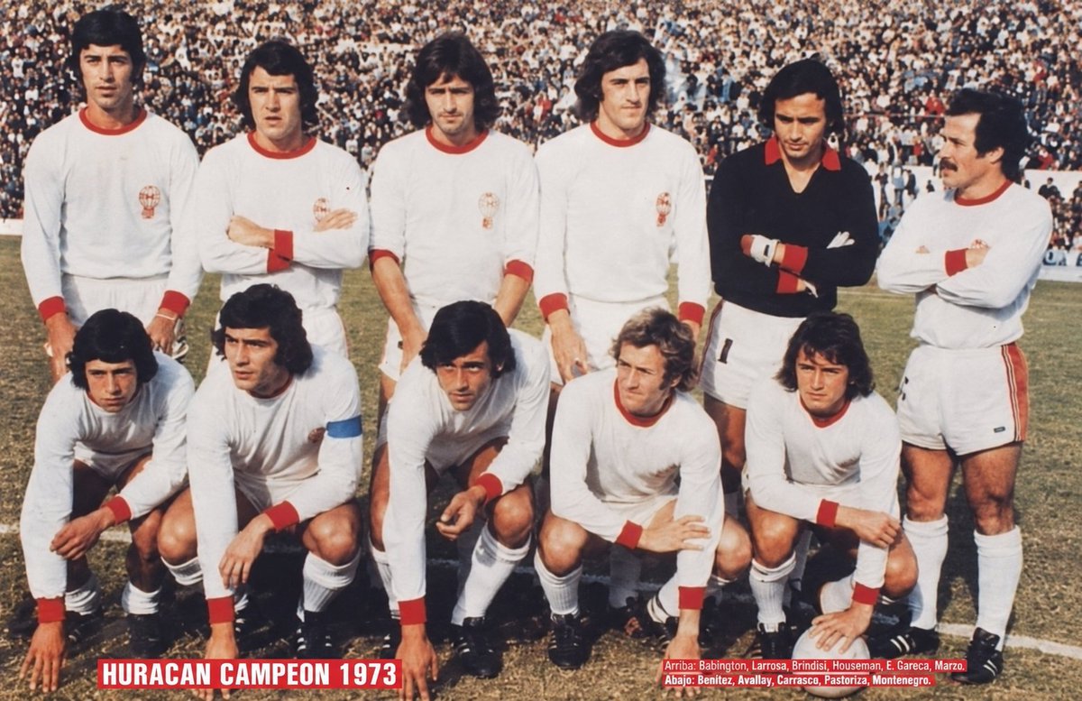 NadurAlejandro's tweet photo. Gran defensa. Tremendo mediocampo. Implacable delantera. 
Lujos, gambetas, goles.
Fútbol. Mucho fútbol. 
A 53 años de su consagración, nunca olvidaremos al mejor equipo de la historia.

HURACÁN Y NADA MÁS https://t.co/1NTWWaJbxX