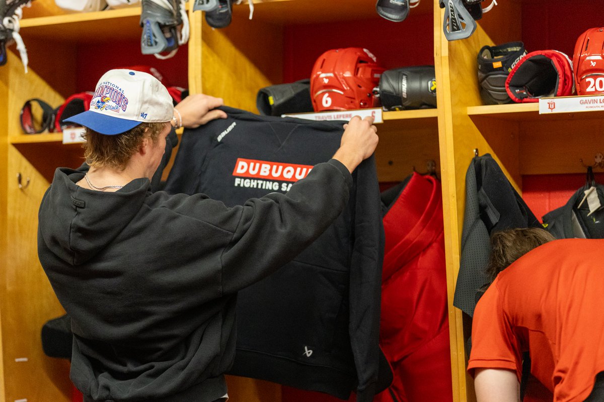 fightingsaints's tweet photo. Decked out in Dubuque 🔥 https://t.co/CZnnLF3r4U