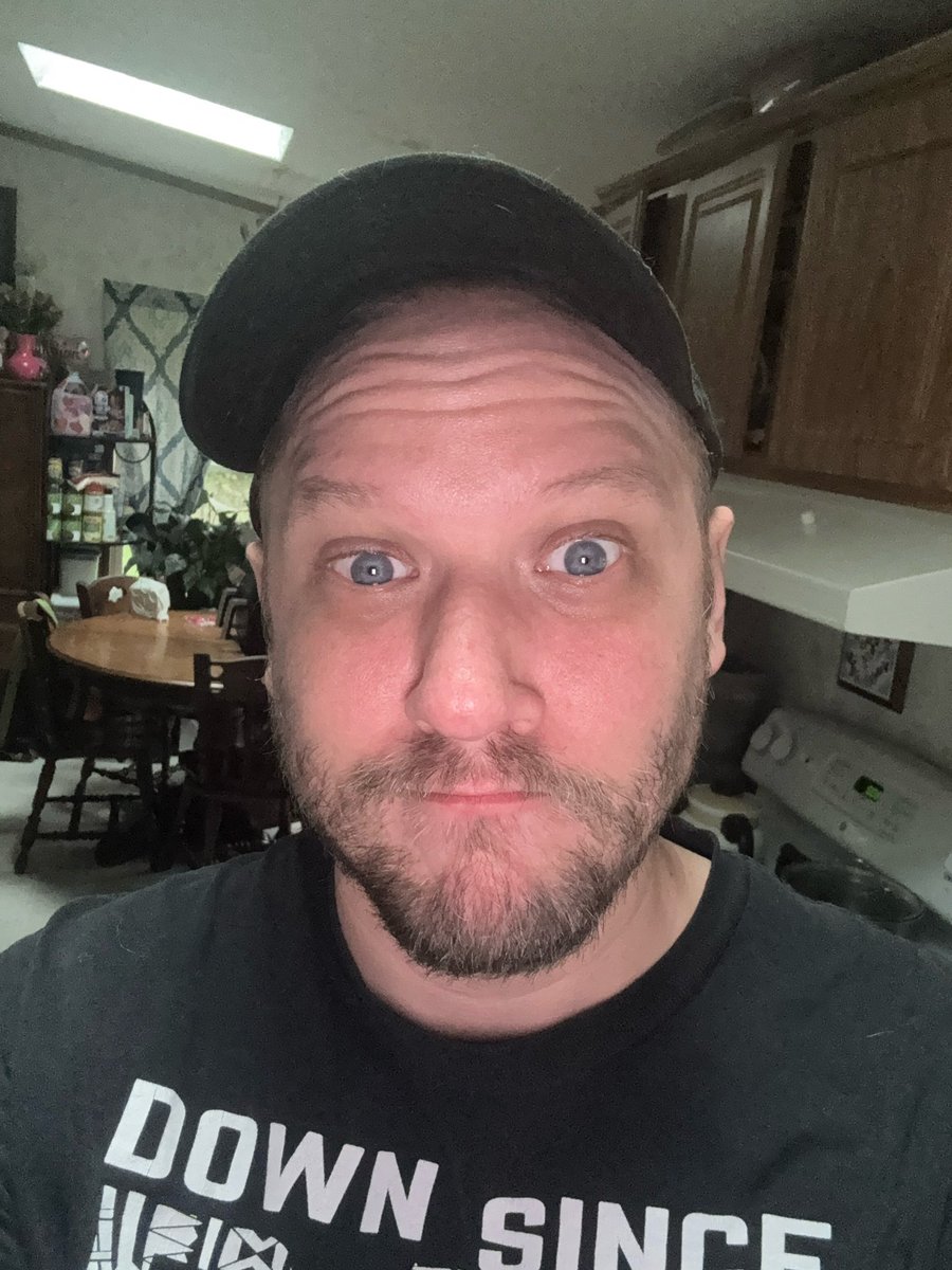 ShootinUpDaPod's tweet photo. @Amwysoc Me too 😂 https://t.co/dePftNDYjG