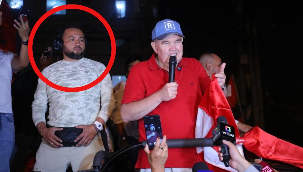 Shebas07's tweet photo. Cristian Salazar Mateo- jefe de prensa y de redes sociales de Rafael López Aliaga, candidato de Renovación Popular a primer regidor de Lima- ha sido señalado por una asesora del Congreso de haber incurrido en presuntos actos de hostigamiento y vulneración a su libertad e integridad sexual. 🧵