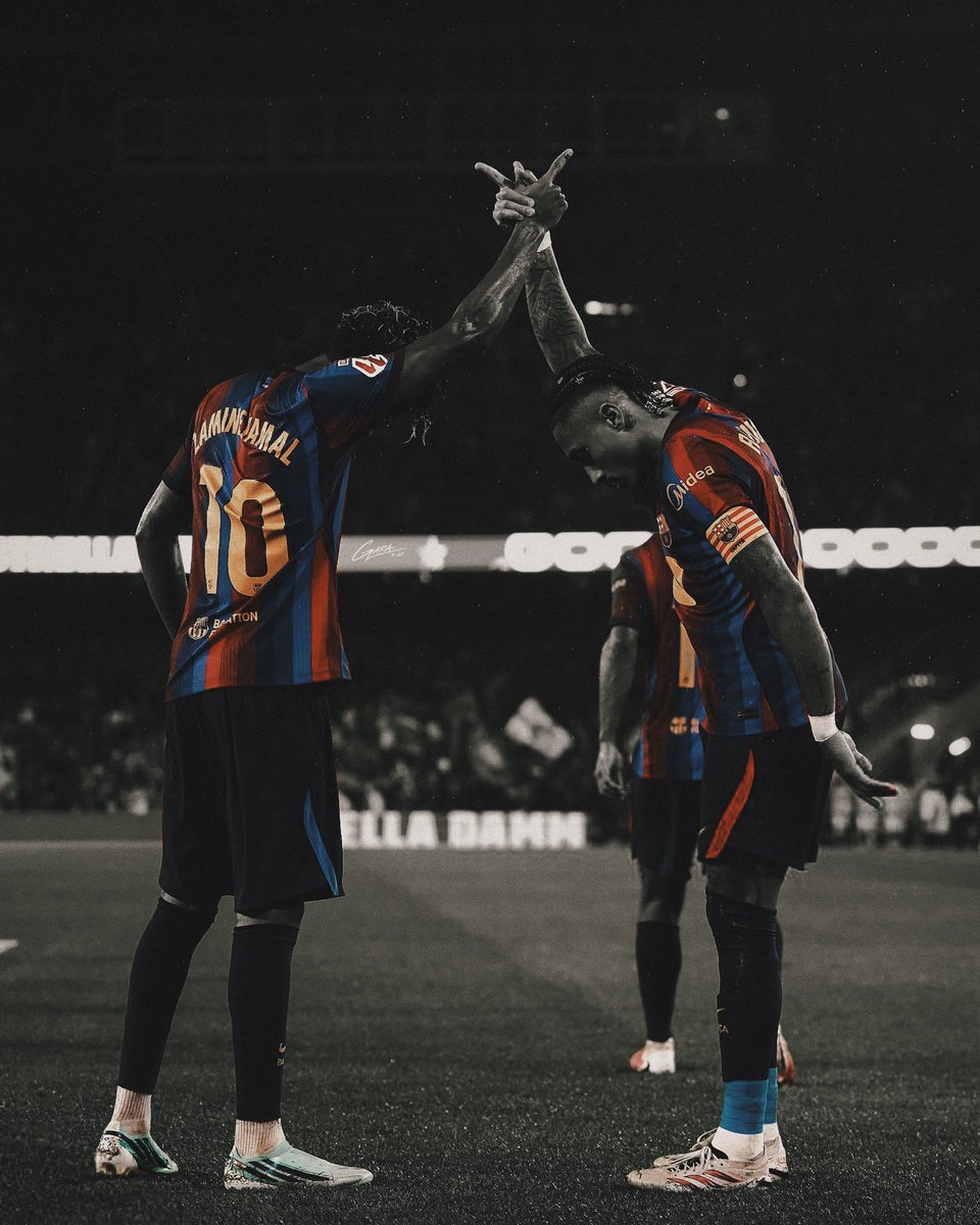 ReshadRahman's tweet photo. 🫱🏻‍🫲🏼 𝐓𝐇𝐄 𝐁𝐄𝐒𝐓 𝐃𝐔𝐎 𝐈𝐓𝐖 🧊 

🇧🇷 Raphinha ✖️ 14 goal contributions

🇪🇸 Lamine Yamal ✖️ 12 Goal Contributions

𝑵𝒐𝒃𝒐𝒅𝒚 𝒍𝒊𝒌𝒆 𝒕𝒉𝒆𝒎. https://t.co/xYUenpl3De
