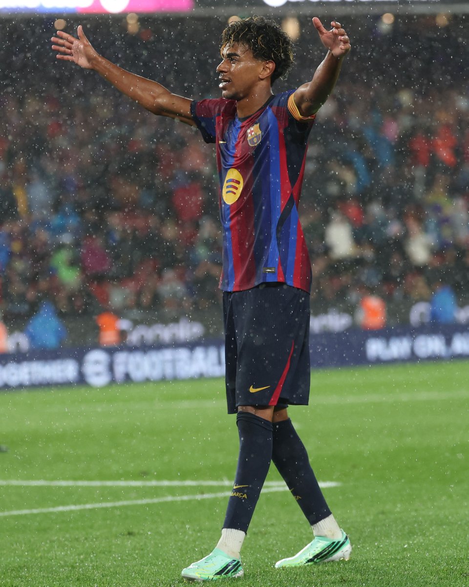 brfootball's tweet photo. Lamine Yamal has scored in five consecutive games for the first time in his career 🕺🖐️ https://t.co/iqxFr1SlAf