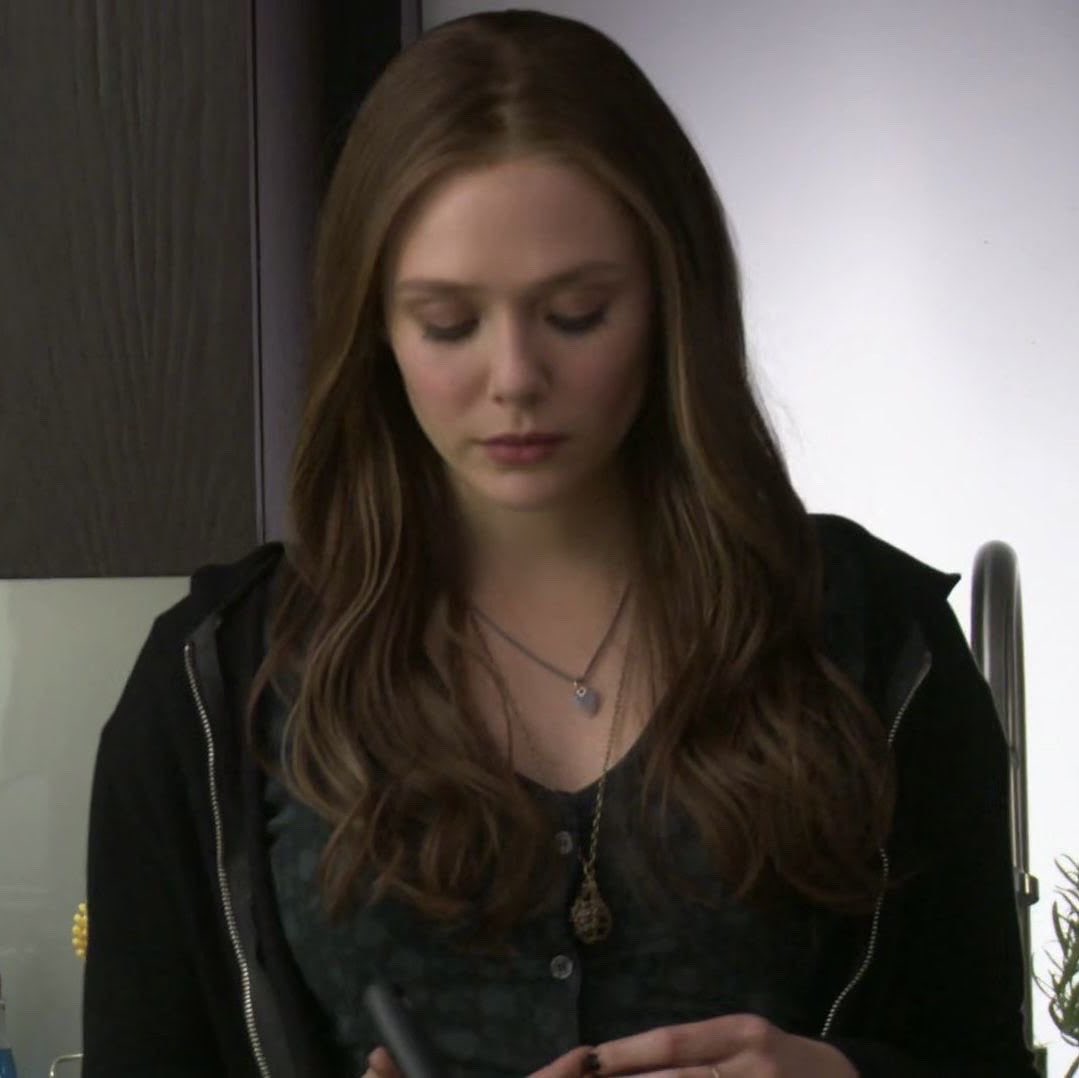 dyerdrama's tweet photo. civil war wanda makes me really emotional because she just wanted to be seen as a girl https://t.co/Yi4CfldmlS