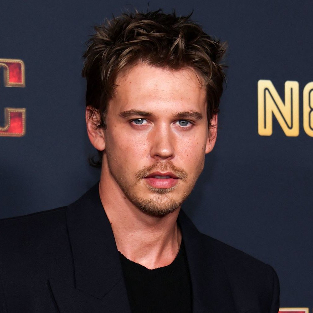 flixcenter's tweet photo. Austin Butler and Adèle Exarchopoulos set to play husband and wife in ‘THE BRIGANDS OF RATTLECREEK’

Directed by Park Chan-wook. https://t.co/6Gnz4GjVvy