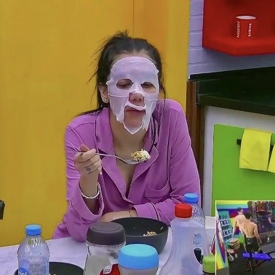 Luuupindter's tweet photo. extraño mucho ver a karime 24/7 https://t.co/Fvw8F9uan4