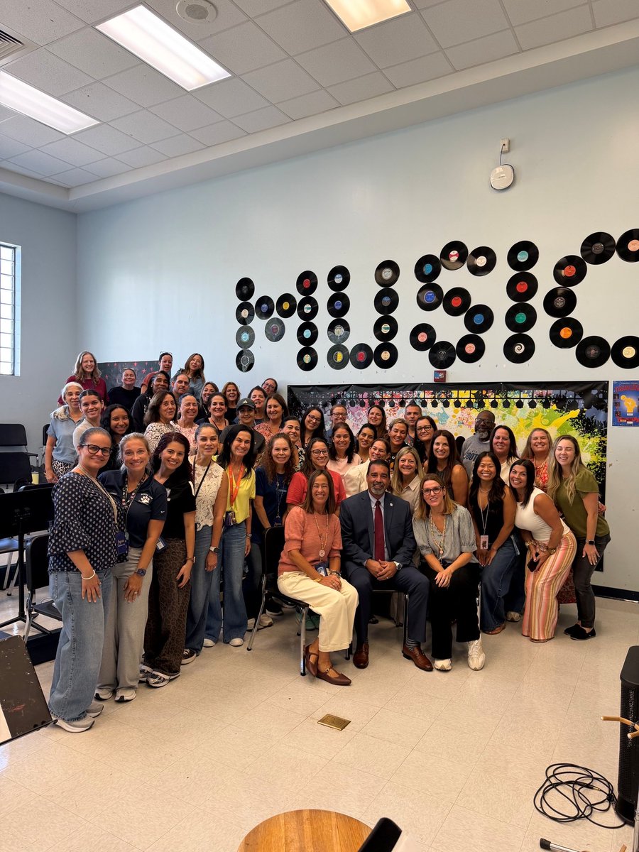 MiamiSupt's tweet photo. Always take the opportunity to connect with the people doing the real work on the ground! I made an impromptu stop by Devon Aire K-8 today and was lucky enough to crash their faculty meeting. It was a wonderful opportunity to connect directly with our teachers and share a few words of encouragement for the amazing work happening in their classrooms. Moments of candid connection with our school teams remind me why we do this work. Thank you, team Devon Aire!