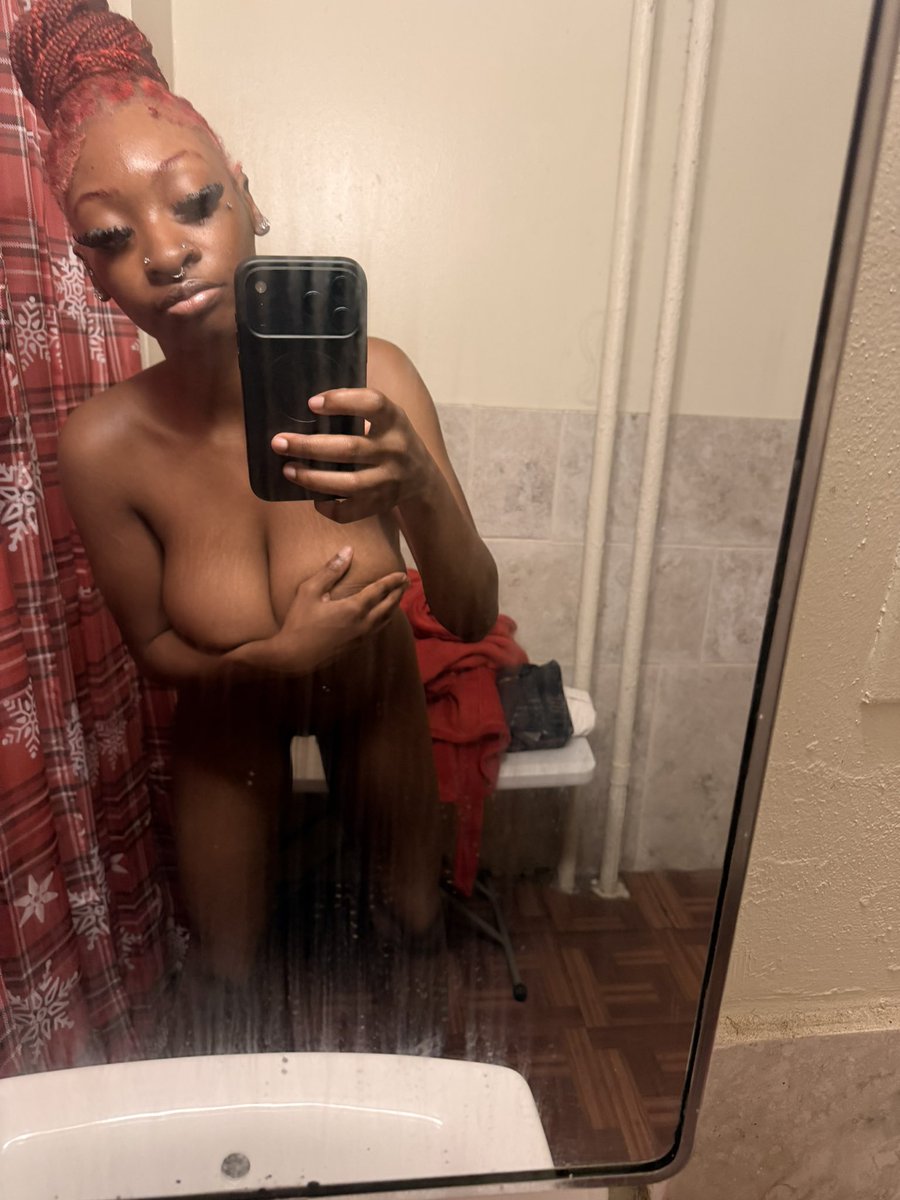 xoxo0rt's tweet photo. Where are da freaks at #pytt #dallas #dtx #nsfwtwtًً  #dfw https://t.co/IgRJDypjRH
