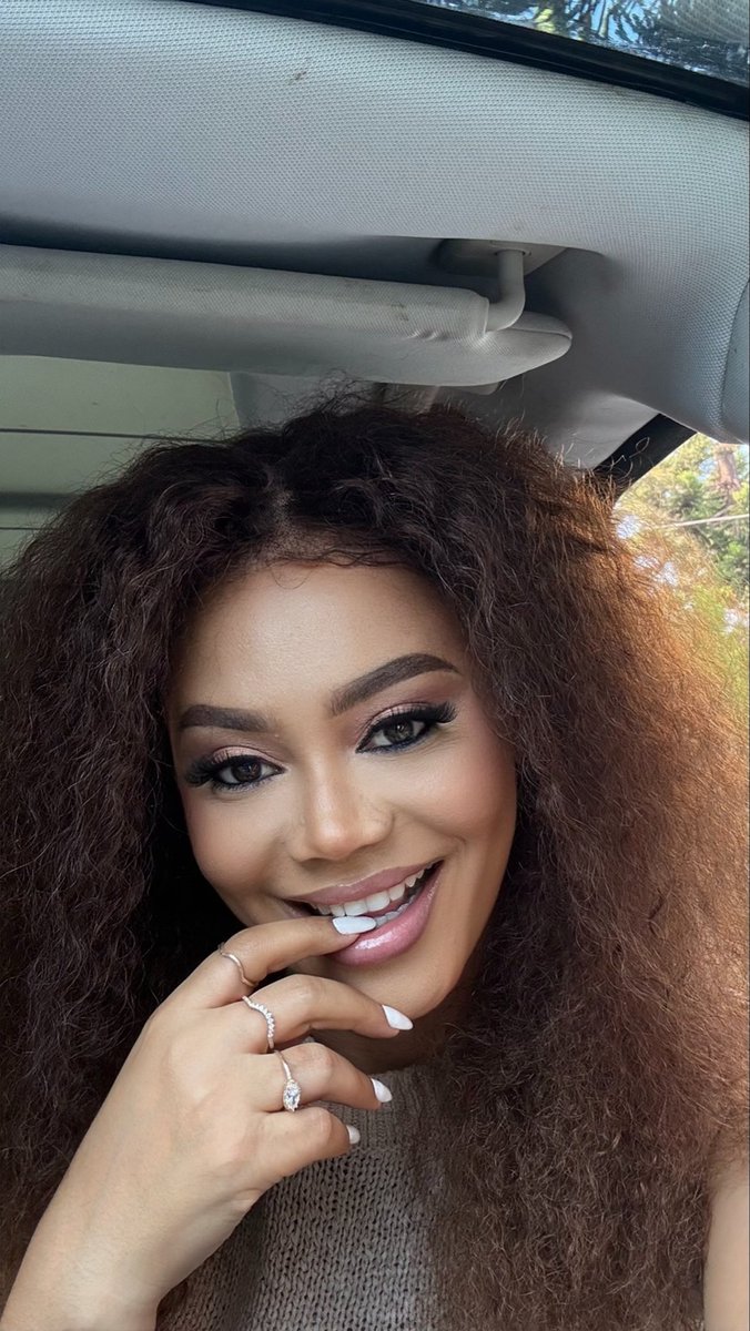 IamNadiaBuari's tweet photo. https://t.co/SAEFJafPQw