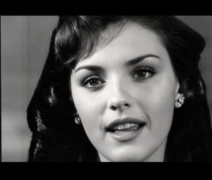 BowTiedMara's tweet photo. Argentine actress Norma Giménez (1930-1957), who committed suicide at age 27 by throwing herself onto the train tracks at Olivos station on September 21, 1957. 

Actor Juan Carlos Barbieri had left her to be with actress Inés Moreno. https://t.co/HSXdP5CU7S