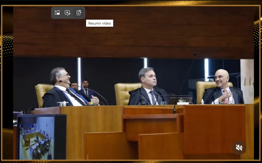Thaerekh's tweet photo. Moraes e Dino rindo da sociedade brasileira representada por Mendonça.
Não podemos eleger Lula, pois serão mais 5 ministros para o STF no padrão Dino e Moraes, os escrotos do STF.
#ForaDino #ForaMoares #ForaGilmar #ForaZanin #ForaToffoli #ForaLulaLadrão 
#STFOrganizaçãoCriminosa https://t.co/FPkMjeBu7f