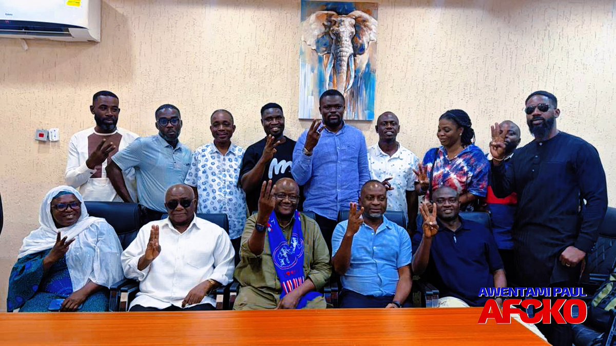 MrPaulAfoko's tweet photo. The Eastern Region remains an important part of our journey to rebuild the NPP.
I engaged the Regional Executives and shared my vision under the #3RAgenda — Reunite, Rebuild, Recapture.
If we are serious about rebuilding the strength of our party and positioning the NPP to return to government in 2028, then unity must come first, our structures must be rebuilt, and our collective focus must be on the task ahead.
On October 3, I am asking delegates to support this vision by voting Number 3.
#Afoko4NationalChairman
#3RAgenda