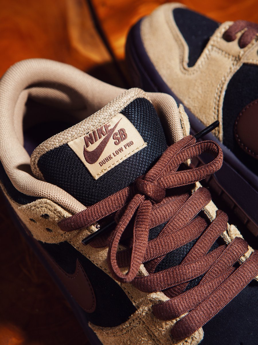 fullress's tweet photo. NIKE SB DUNK LOW PRO “OutBack” (ナイキ ダンク ロー プロ “アウトバック”) [HQ1625-201]が、海外で発売！

https://t.co/SfCFCgYxah https://t.co/dEWvVyRHqz