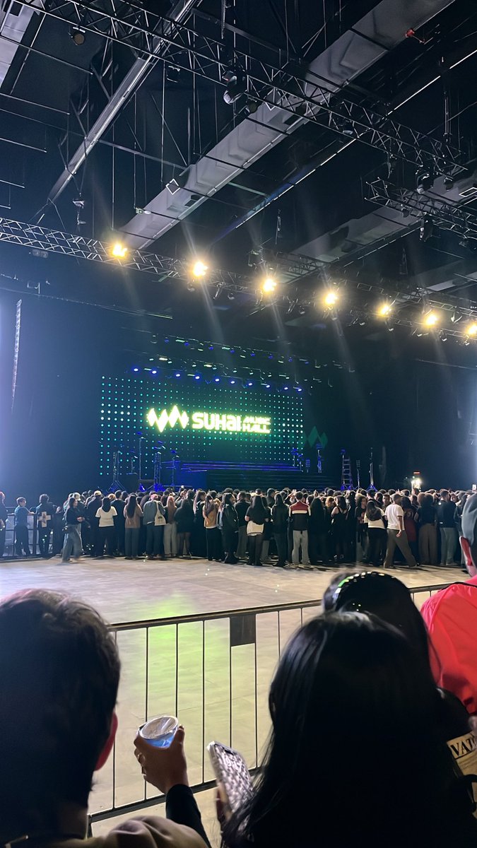 BorgesThii's tweet photo. Hi Demi !! https://t.co/PSvGd5FsNX