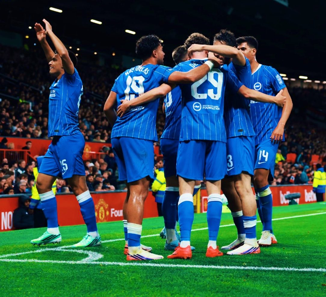Brightonian_'s tweet photo. It really feels like to me we’re peaking as a club again.

Real shades of when Potter had us flying in 4th, scoring for fun, before he was poached and then RDZ took over and carried the mantle taking us to 6th.

We’re at the crest of a wave in terms of our head coach, embedded his squad of players with his way of playing. 

And a new generation of #BHAFC young players all coming through and starting to peak at the right time.

And a very deep squad. With stacks of talent in all positions.

Where will it take us…