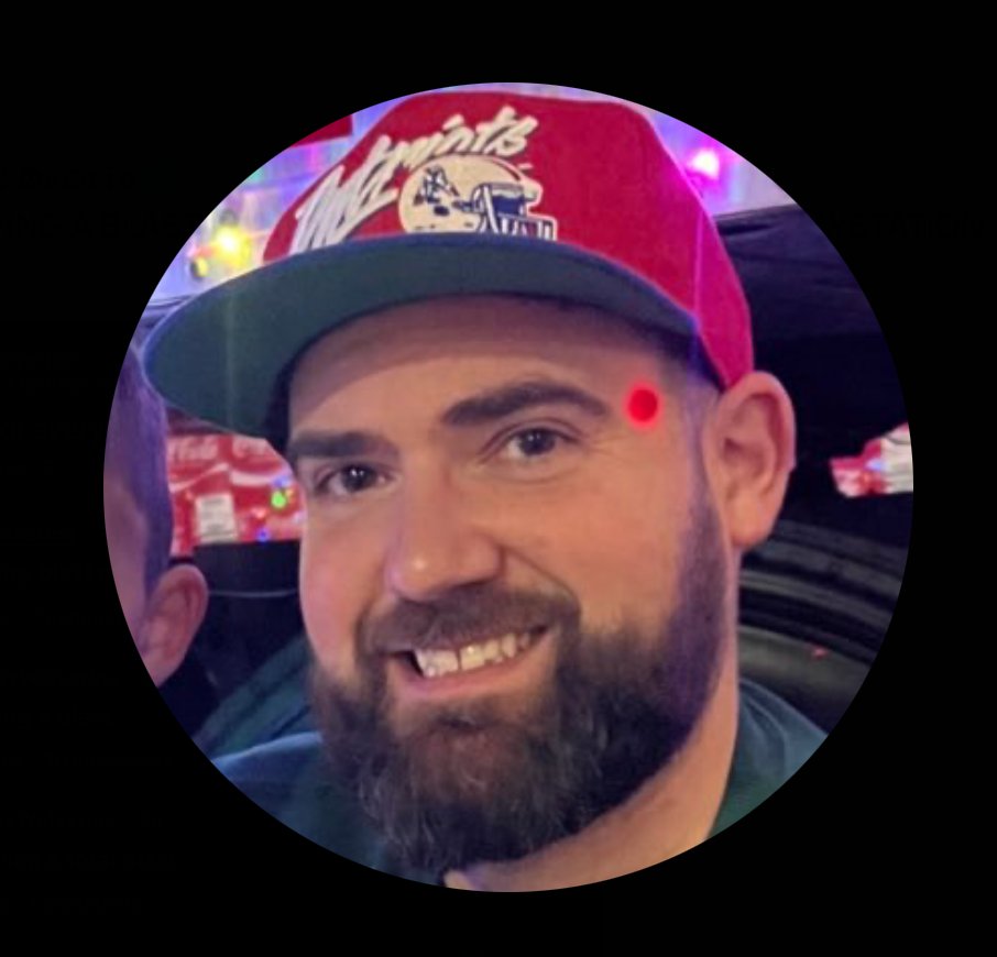 volleyballboy93's tweet photo. @BaronVonNorris @GilletteStadium You look like a dumbass chud https://t.co/QO1L6pc4y7