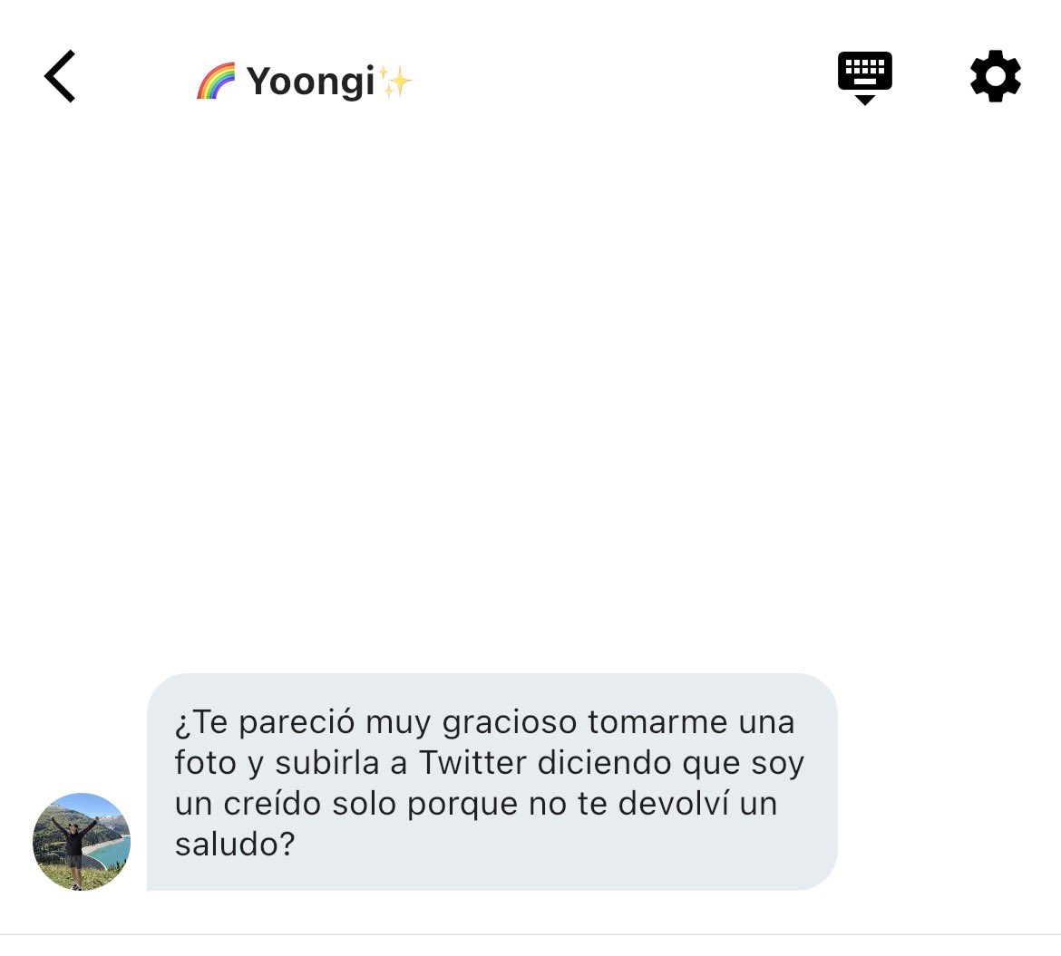 sndyjimin's tweet photo. #Yoonminau

donde Jimin regresa de sus vacaciones y funa en Twitter al chico del club de niños por ignorarlo, sin saber el verdadero motivo detrás de su actitud. Conocerá a un Yoongi enojado, queriendo tomar cartas en el asunto. https://t.co/zAGAbtHkSf