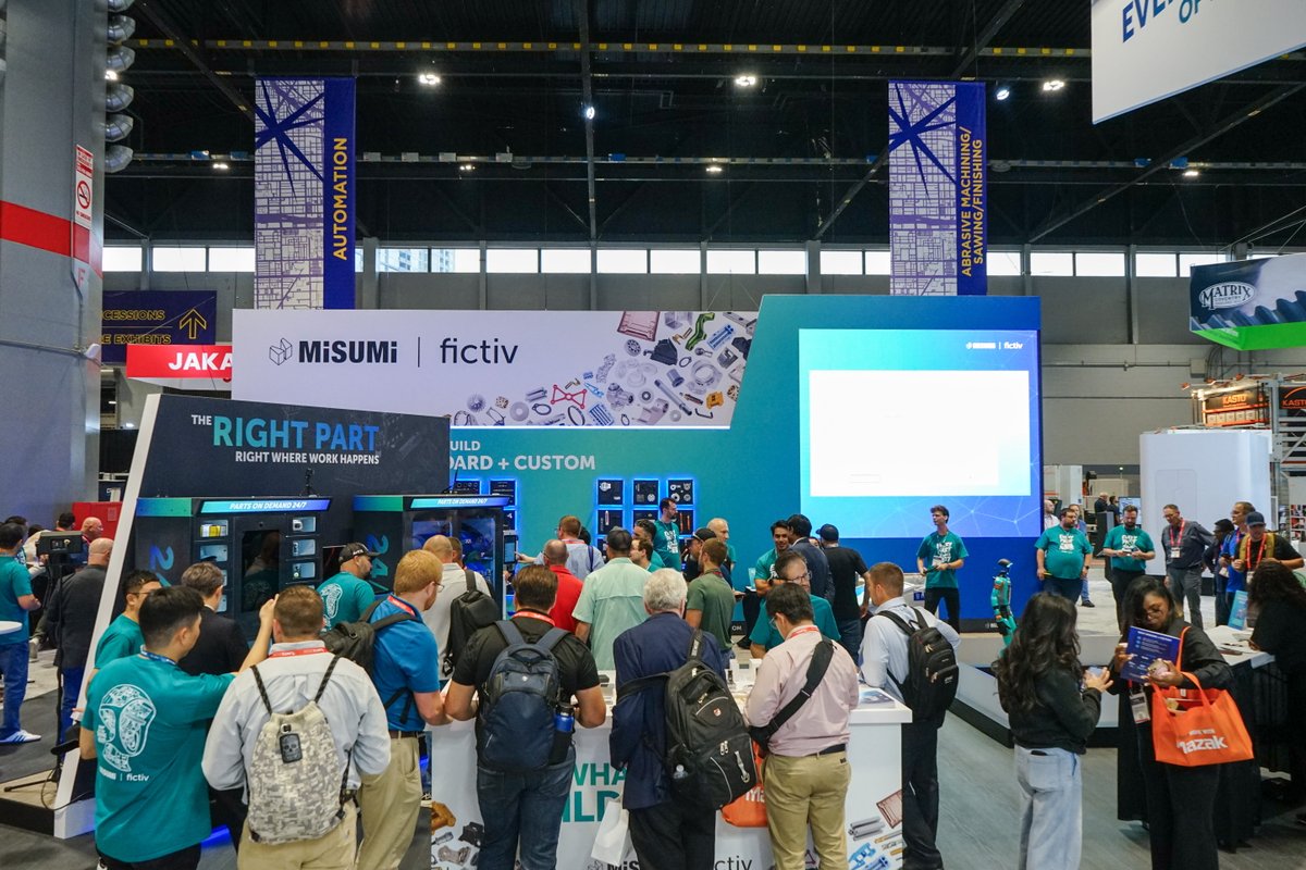 misumiamericas's tweet photo. @IMTSchicago is in full swing, and so is Axel. Come see his dance moves for yourself before the week wraps up. 🕺 

P.S. Join us for another happy hour at our booth tomorrow at 4pm. https://t.co/27wcvcHuUy