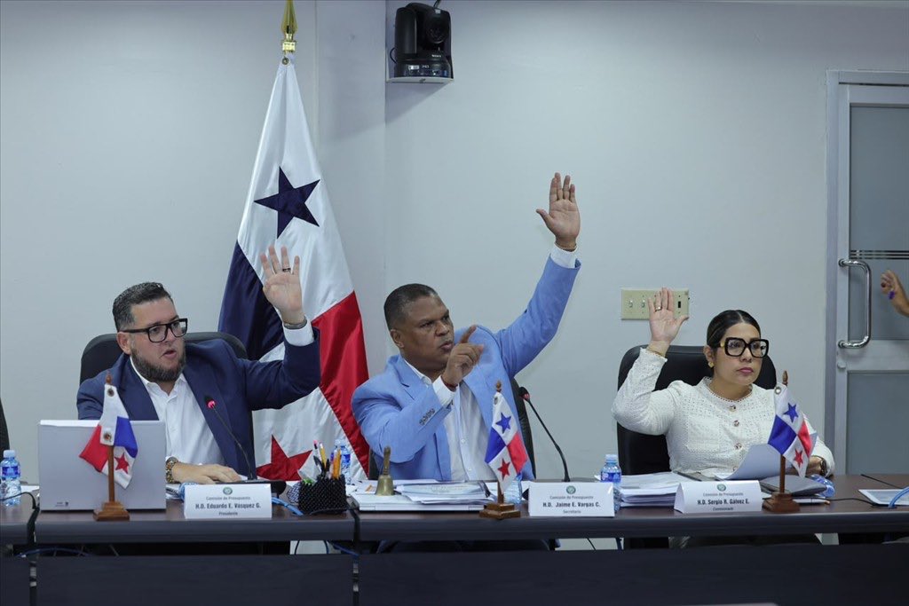 OJudicialPanama's tweet photo. Órgano Judicial sustenta presupuesto que busca cumplir con la creciente demanda de servicios.

Más detalles en la web: https://t.co/AaUSwDnsME https://t.co/OYW4jwTDcP