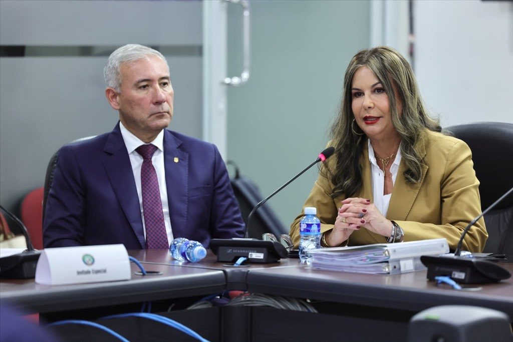 OJudicialPanama's tweet photo. Órgano Judicial sustenta presupuesto que busca cumplir con la creciente demanda de servicios.

Más detalles en la web: https://t.co/AaUSwDnsME https://t.co/OYW4jwTDcP