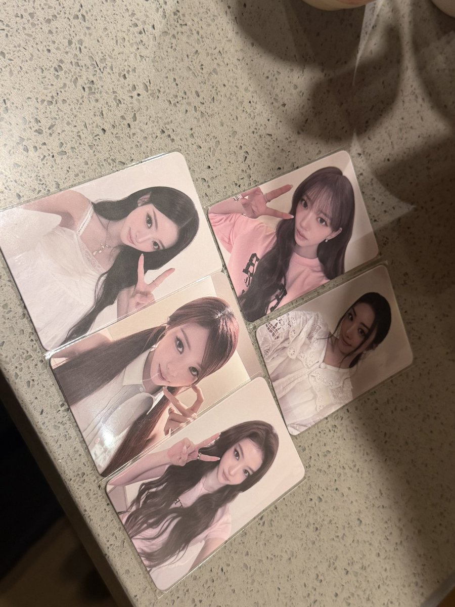 SouviensYu's tweet photo. 每次感觉生活不顺的时候就好像触发保底机制了一样遇见很多好事情让我又幸福起来。 https://t.co/XmEgee5x0E