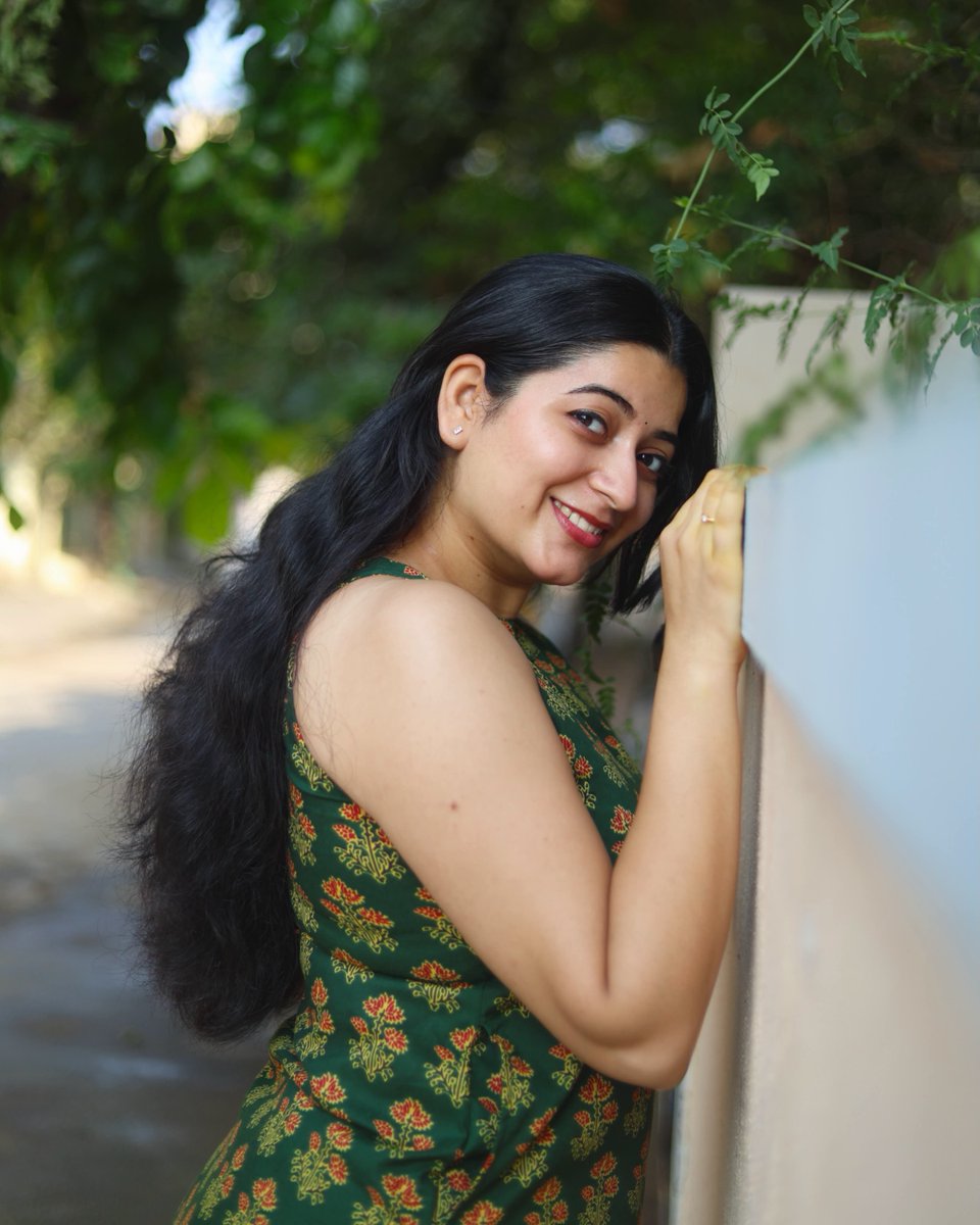 OnlyHeroines's tweet photo. K Sudha 💚😻 https://t.co/DRT1uLqZgC