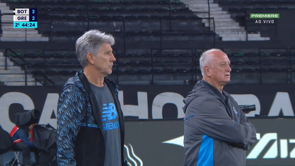 OficialSala12's tweet photo. Esse país é uma resenha eterna

Grêmio desesperado pra não cair

"Junta os dois maiores técnicos da história do clube nessa porra aí e vamo pra cima"

É um compromisso com o entretenimento que é lindo de se ver https://t.co/2vOxX8eZJI