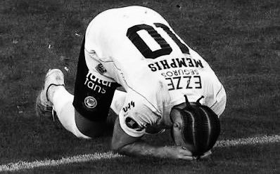 povotime1910's tweet photo. "Ele (Memphis) está se sentindo a pior pessoa do mundo neste momento", afirma Fernando Diniz, em entrevista coletiva. 

💬| @iurimedeiros13 
📸| Reprodução https://t.co/loQbLO61WY