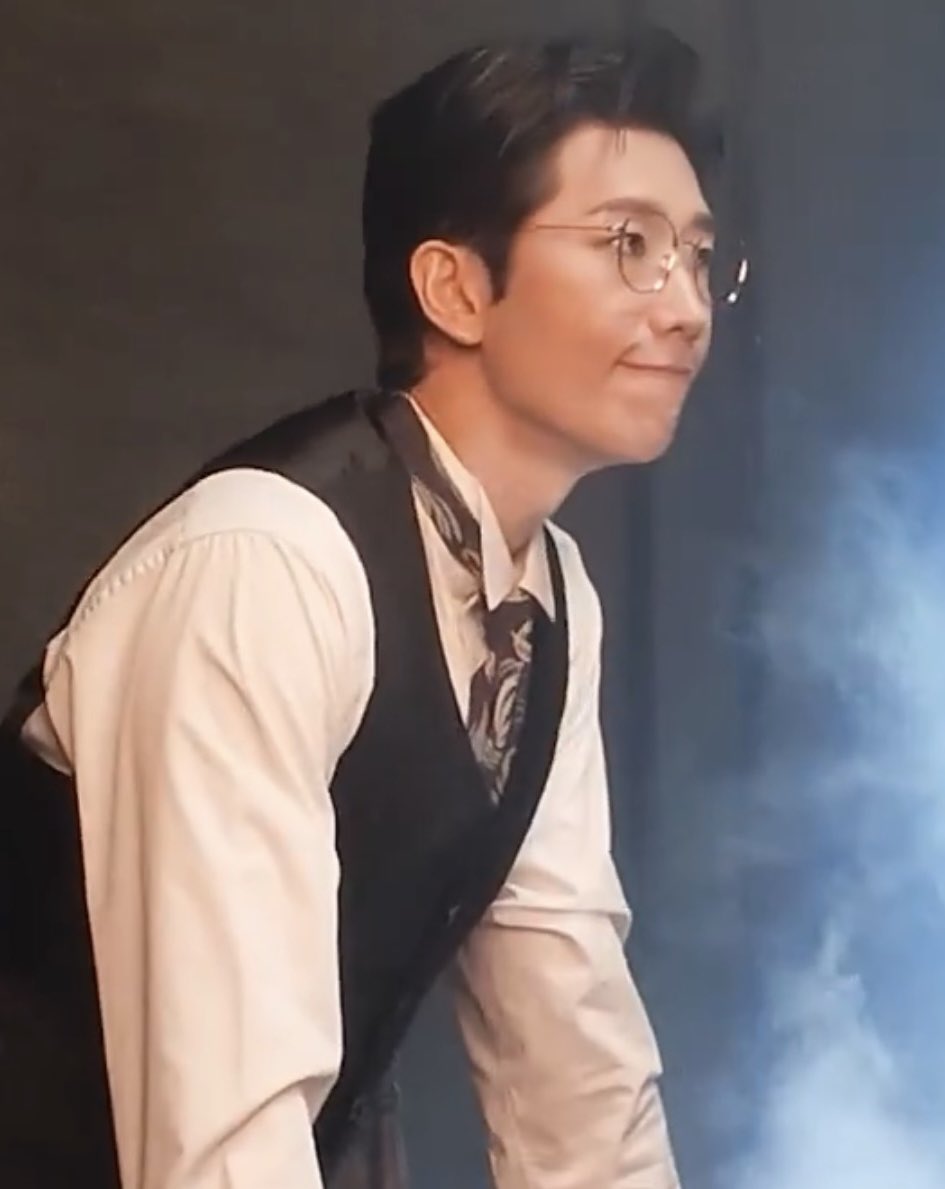 yumelonnn's tweet photo. 냉..옥뀬                              넹.ᐟ​​​옥뀬 https://t.co/oIlmIpNdLG