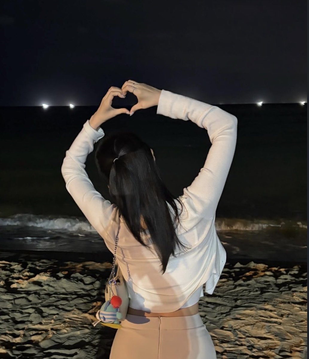 bein766763's tweet photo. 오늘 17일 목요일 같이 스몰톡 하면서 
커피나 맥주 즐기실분 디엠 주세요~! 

단계는5단계부터 분위기 맞춰서 열려 있습니다!

#부커 #커플 #만남 #관클 #스왑 #섹블 #마사지 https://t.co/Jv3QJ05zZf