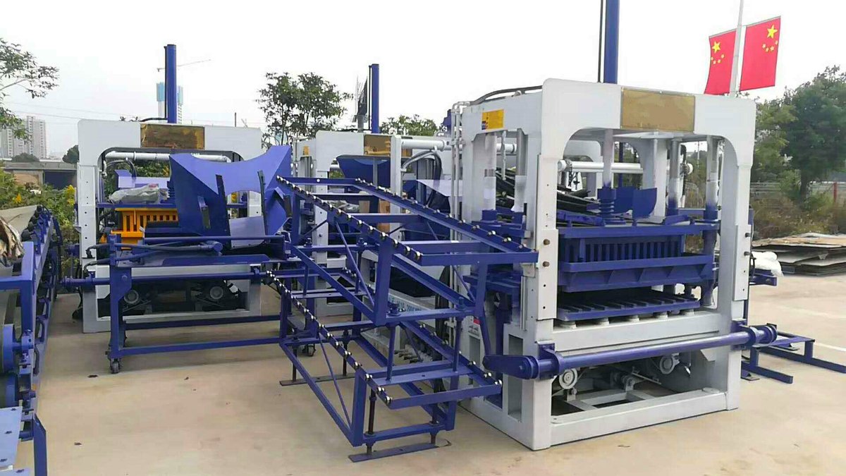 Brick_making_'s tweet photo. Fully automatic block forming equipment, designed for continuous high-volume production. Reduce labor cost effectively.
#BlockProductionLine #BrickMaking #IndustrialMachinery
https://t.co/4T9DqJA1iX https://t.co/4eMwWaGDc7
