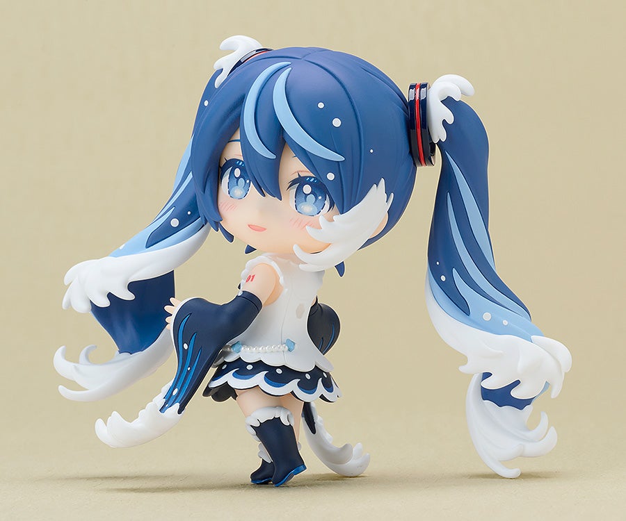 goodsmile_en's tweet photo. Preorders open now!

Good Smile Company
Character Vocal Series 01: Hatsune Miku
Nendoroid Hatsune Miku: Katsushika Hokusai Collaboration Ver. (Rella)

Presenting a collaborative Nendoroid of Hatsune Miku based on a design by Rella!

Preorder: https://t.co/iSNAc2TliO

#goodsmile https://t.co/y8693AD9ge