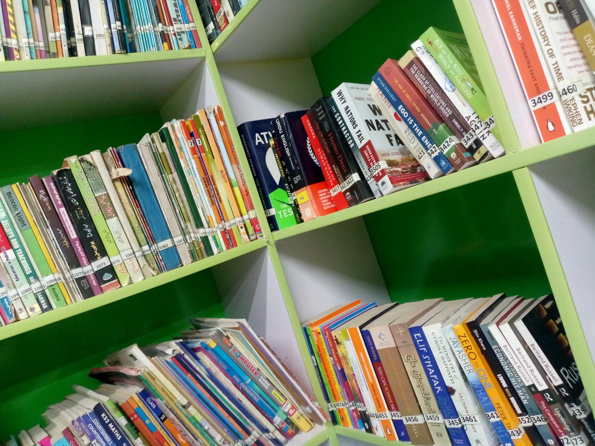 Wassi14313's tweet photo. Good Morning X family ☀️📚

Books don't just fill shelves, they fill minds, shape habits, and build futures.

Which book changed your life? 👇

#GoodMorning #BookLovers #Mindset https://t.co/DRTTeSJkoi