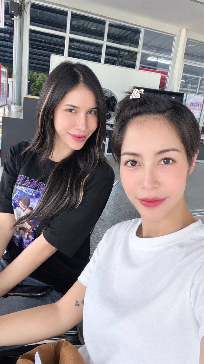 TiSri9970's tweet photo. หิวอะไรที่ไม่ใช่ข้าว🤭 #สาวสองสุพรรณบุรี https://t.co/3WDWnLUZS1