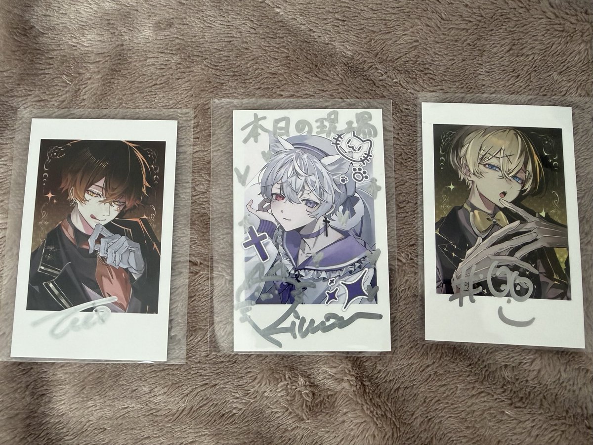 lv_ff2's tweet photo. 【交換】NOIZE グッズ チェキ トレカ

求：kjrg
譲：画像のもの

サイン、メッセは同等交換希望。
同枚数で異種交換も可能ですのでお気軽にお声掛けください。

郵送のみでの対応となります。
#NOIZEグッズ https://t.co/QkgFwYneMj