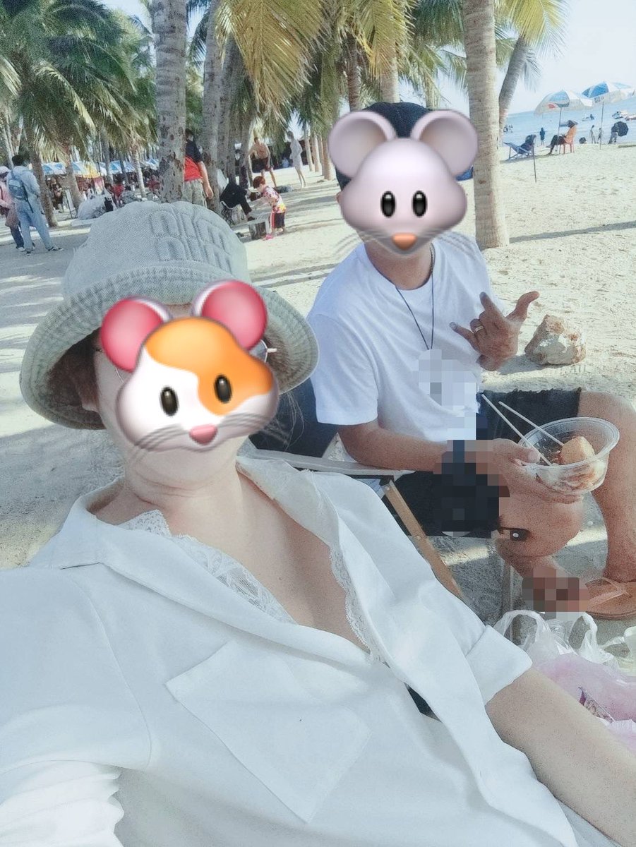 smchyd1's tweet photo. คู่รักพักผ่อน https://t.co/EcYzl2qAv2