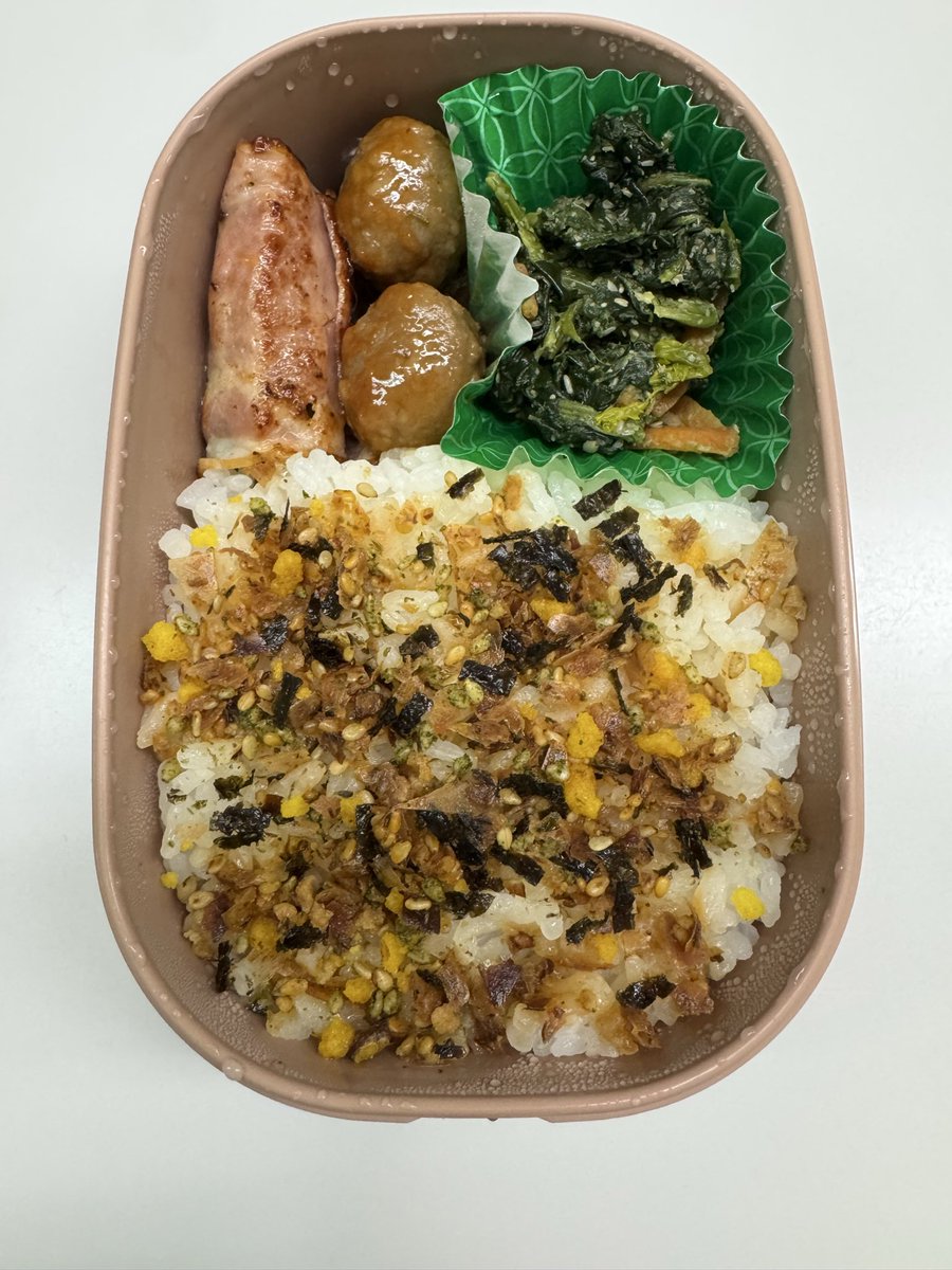 miffy3207's tweet photo. #お昼ごはん
#お弁当
#息子作
#大好きなアスパラベーコン https://t.co/AsrSkFkpBY