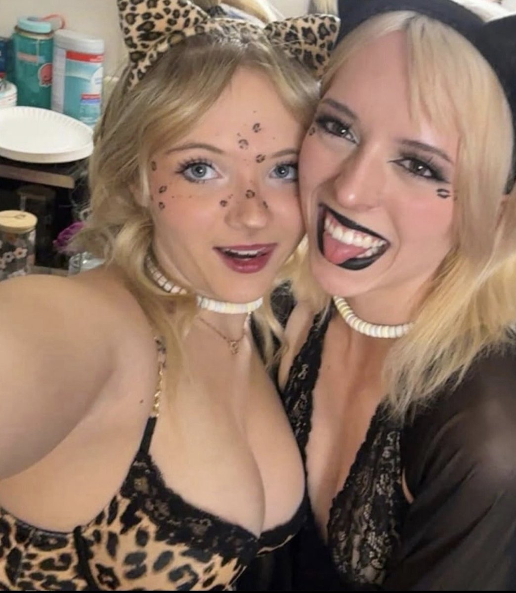 thegorillachese's tweet photo. Cuck wanted to show off his crush. I mean look at this she is built for cock pounding her ass

#cuck #cuckson #momson #incest #mom #milf #ntr #bull #bbc #imwf #wankchat #irl #irls #jerkbud #jerkoff #cum #orgasm https://t.co/iMPDO4VKbK