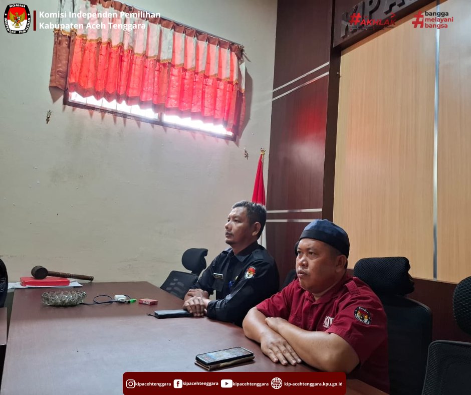 kip_agara's tweet photo. Hai #TemanPemilih
KIP Kabupaten Aceh Tenggara mengikuti Rapat Koordinasi dan Evaluasi terkait Pengajuan Cuti Ketua dan Anggota KIP Kabupaten/kota secara daring melalui Aplikasi Zoom Meeting di aula Rapat KIP Kabupaten Aceh Tenggara  Rabu, 16 September 2026. https://t.co/il4eIS0YnX