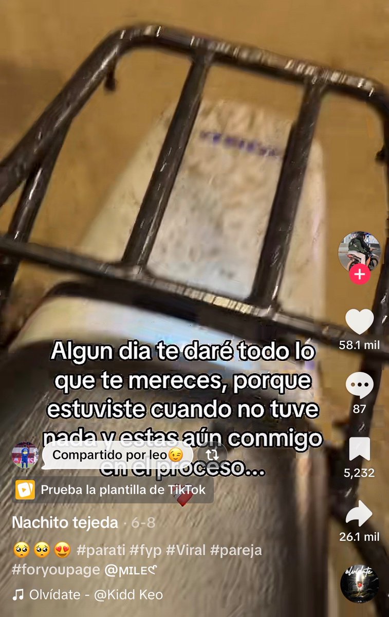 MComiatuex's tweet photo. @Virgiii07 Juraba! Y la dejo apenas debuto https://t.co/MbKLdDTCH6