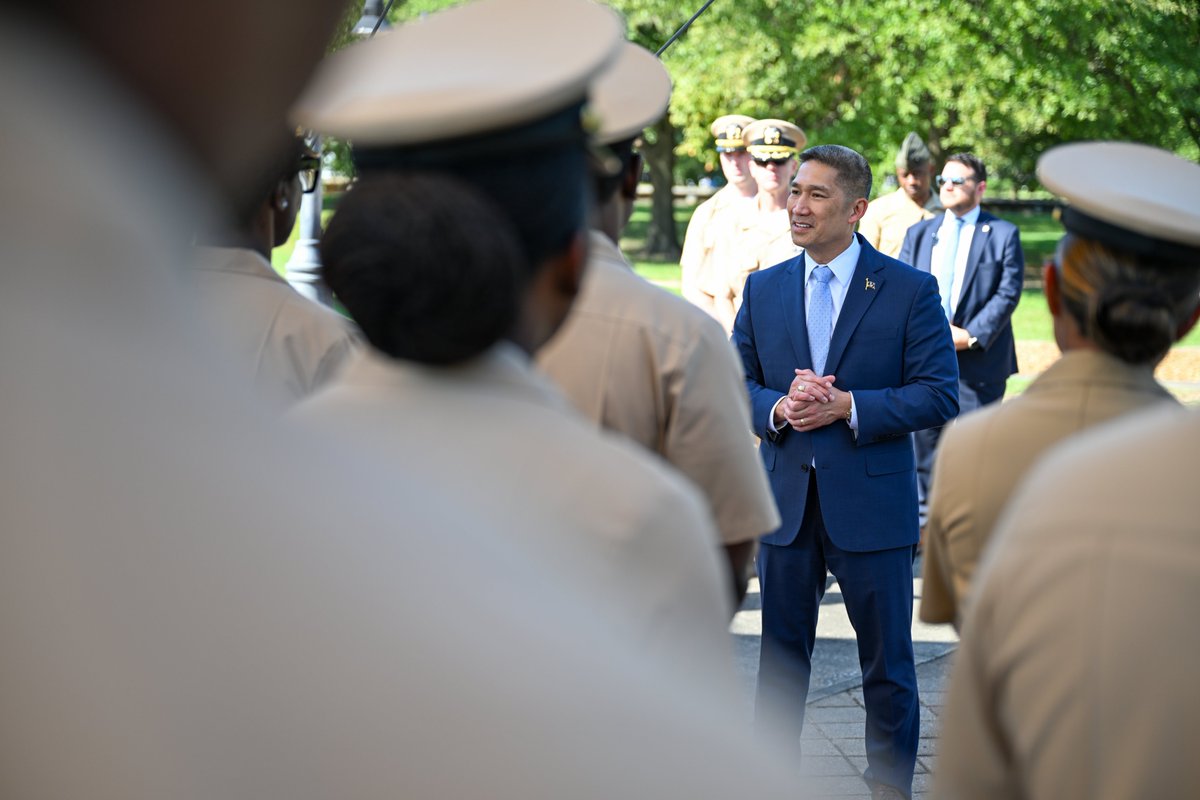 SECNAV's tweet photo. Our ultimate strategic advantage is not our equipment. It is our people.

This was the key point I stressed during my recent visit to Navy Personnel Command as I spoke with newly pinned Chiefs and senior leadership.

The future of our Navy is in good hands! https://t.co/1UFpbn4pWe